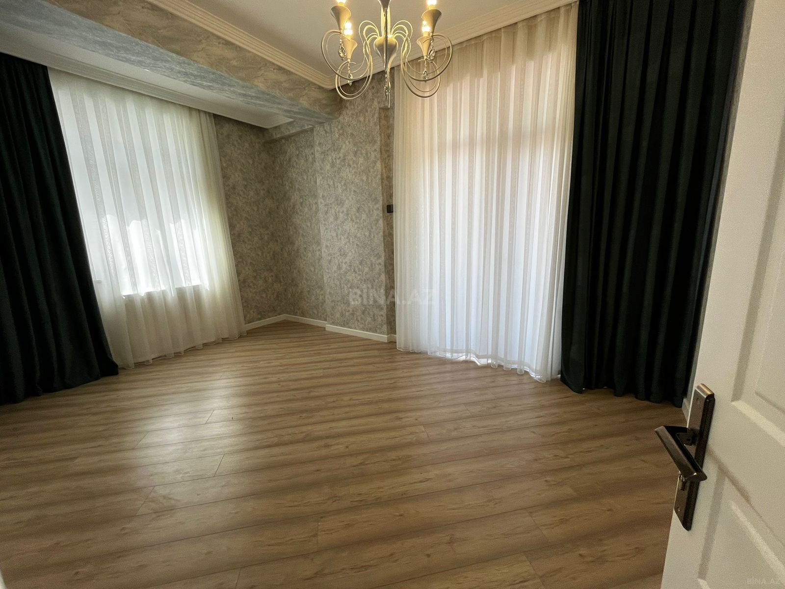 3-комн. новостройка - Наримановский  р. - 128 м² (3)
