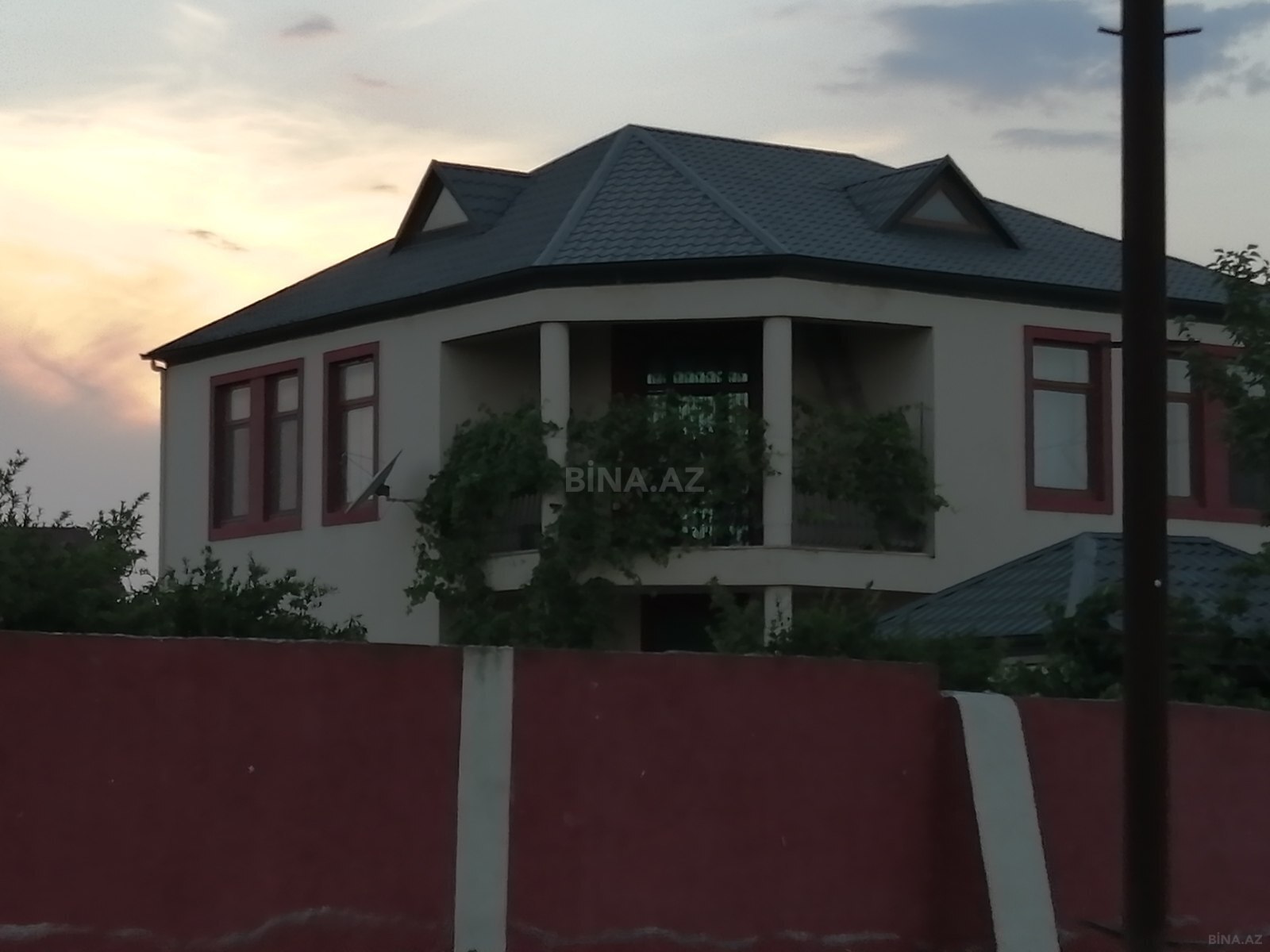 6 otaqlı həyət evi/bağ evi - Fatmayı q. - 280 m² (2)