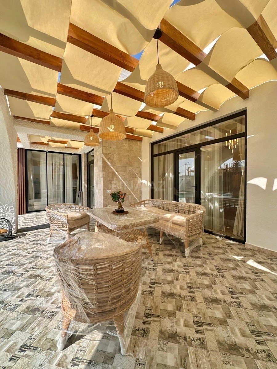 4 otaqlı həyət evi/bağ evi - Şüvəlan q. - 240 m² (9)