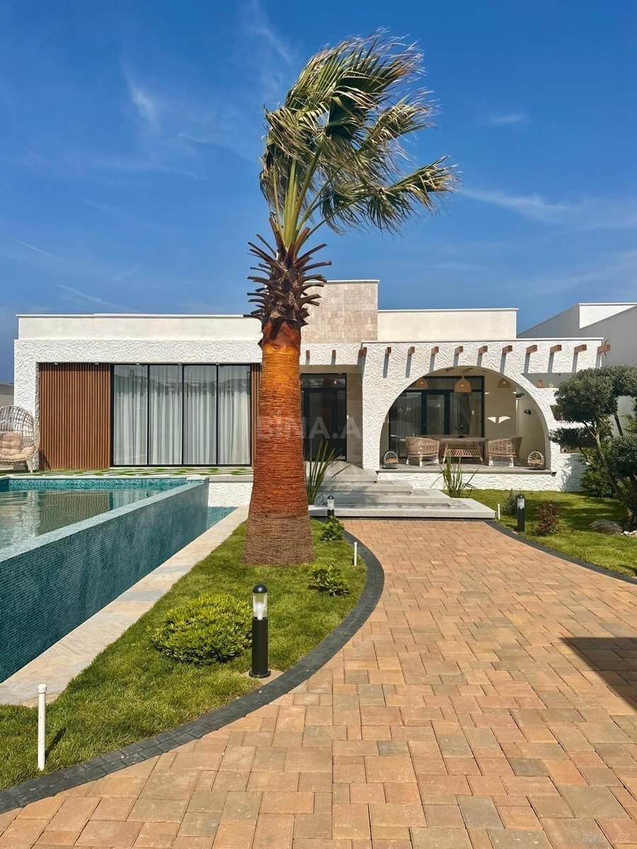 4 otaqlı həyət evi/bağ evi - Şüvəlan q. - 240 m² (2)
