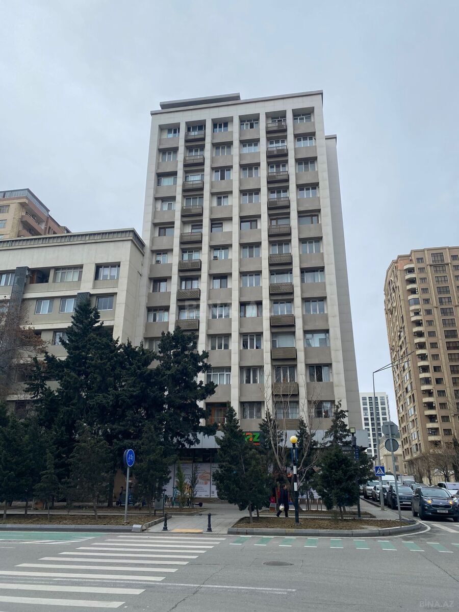 2-комн. вторичка - м. 28 мая - 79 м² (1)