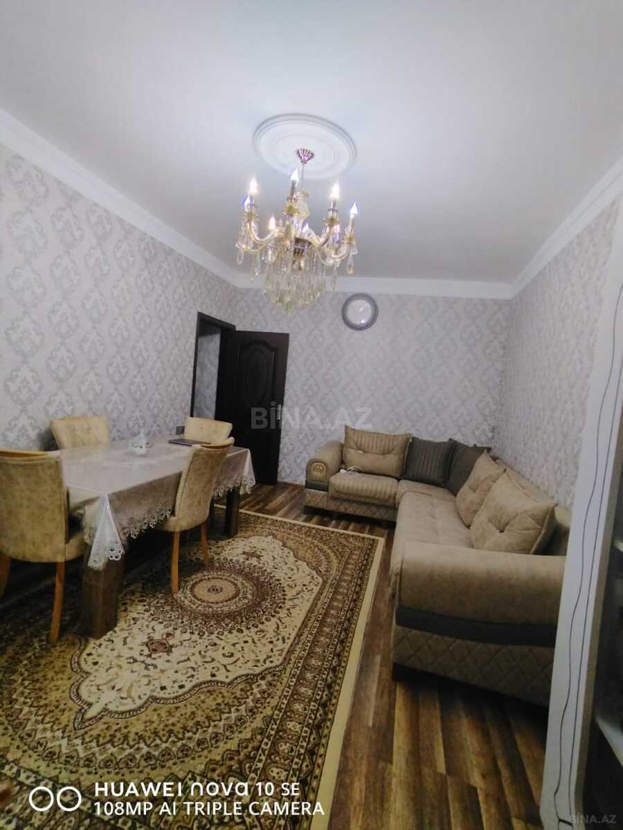 3 otaqlı köhnə tikili - Yeni Günəşli q. - 65 m² (2)