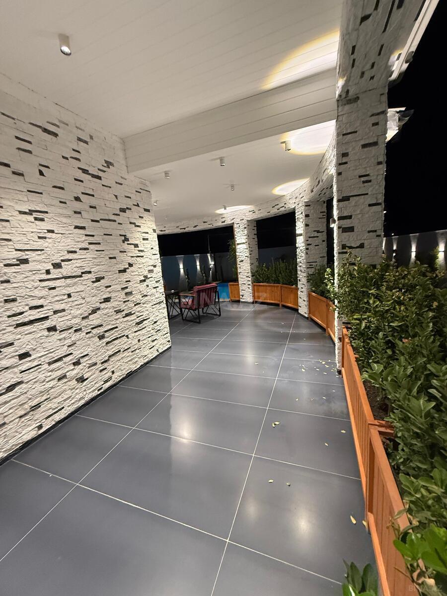 6-комн. дом/дача - пос. Шувеляны - 250 м² (14)