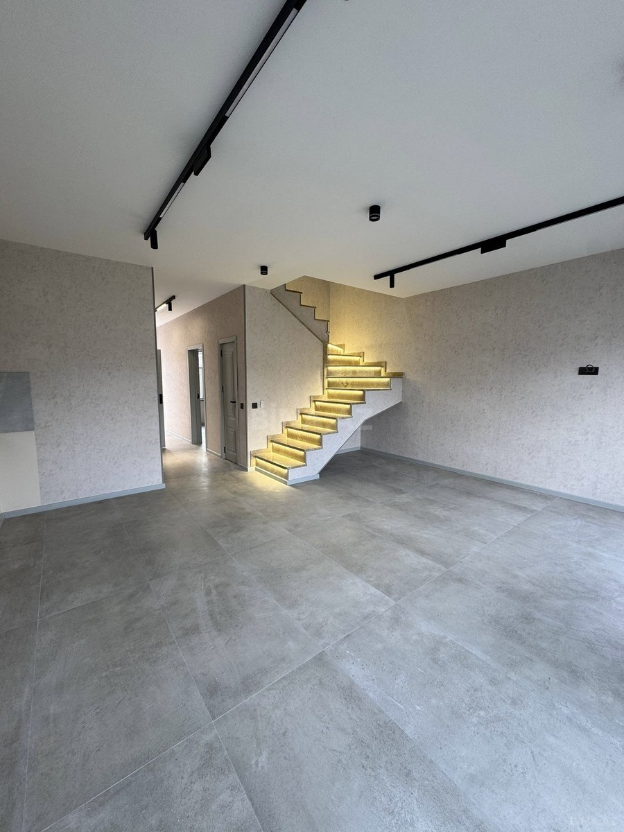 4 otaqlı həyət evi/bağ evi - Buzovna q. - 105 m² (18)