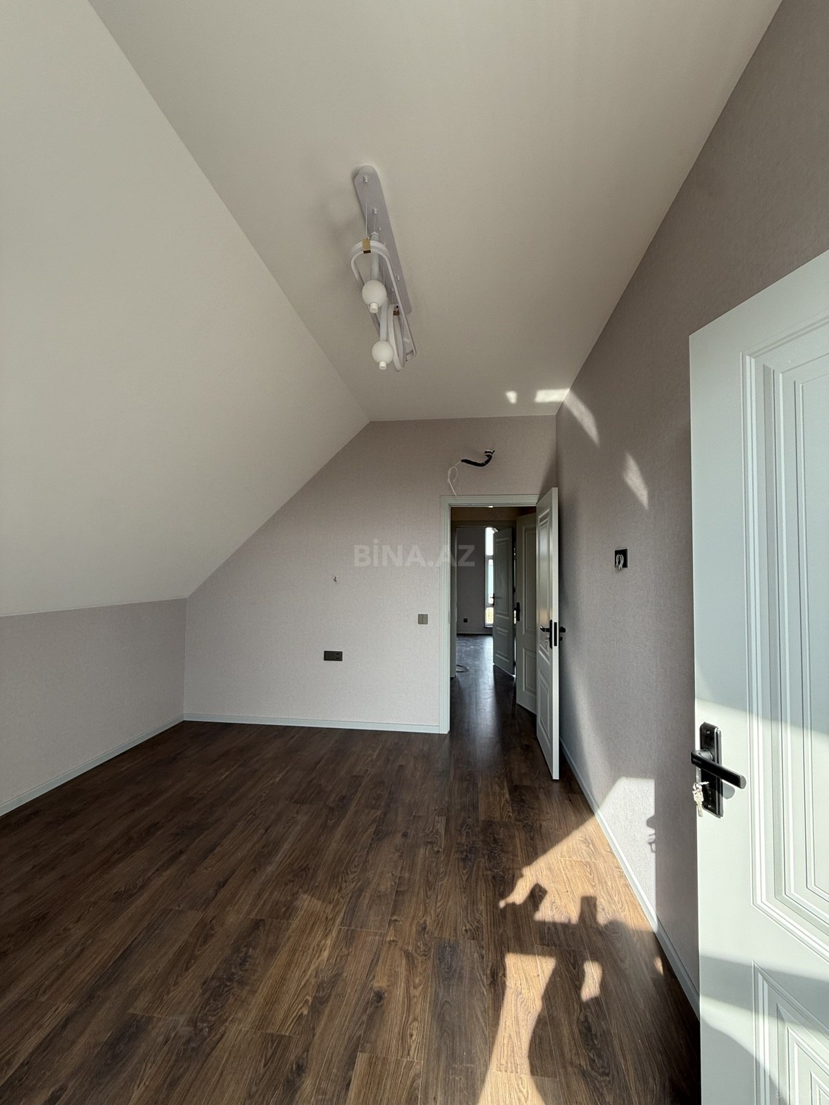 4 otaqlı həyət evi/bağ evi - Buzovna q. - 105 m² (4)