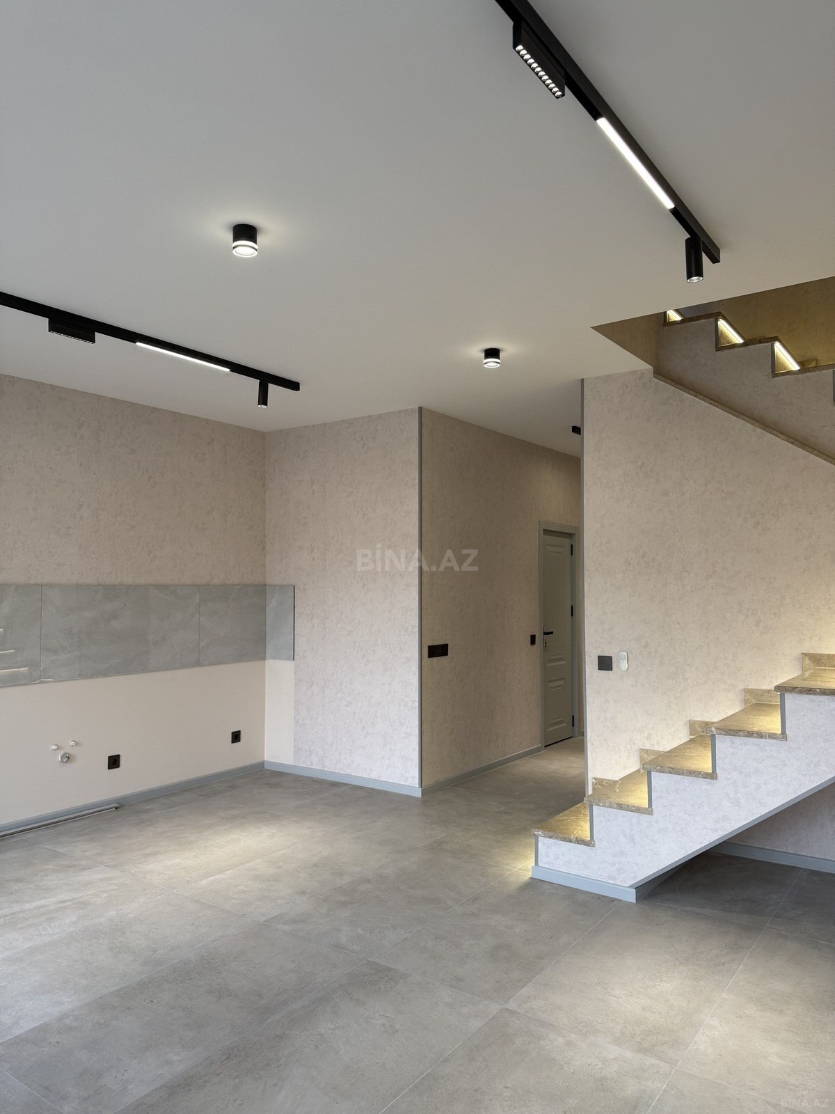 4 otaqlı həyət evi/bağ evi - Buzovna q. - 105 m² (10)