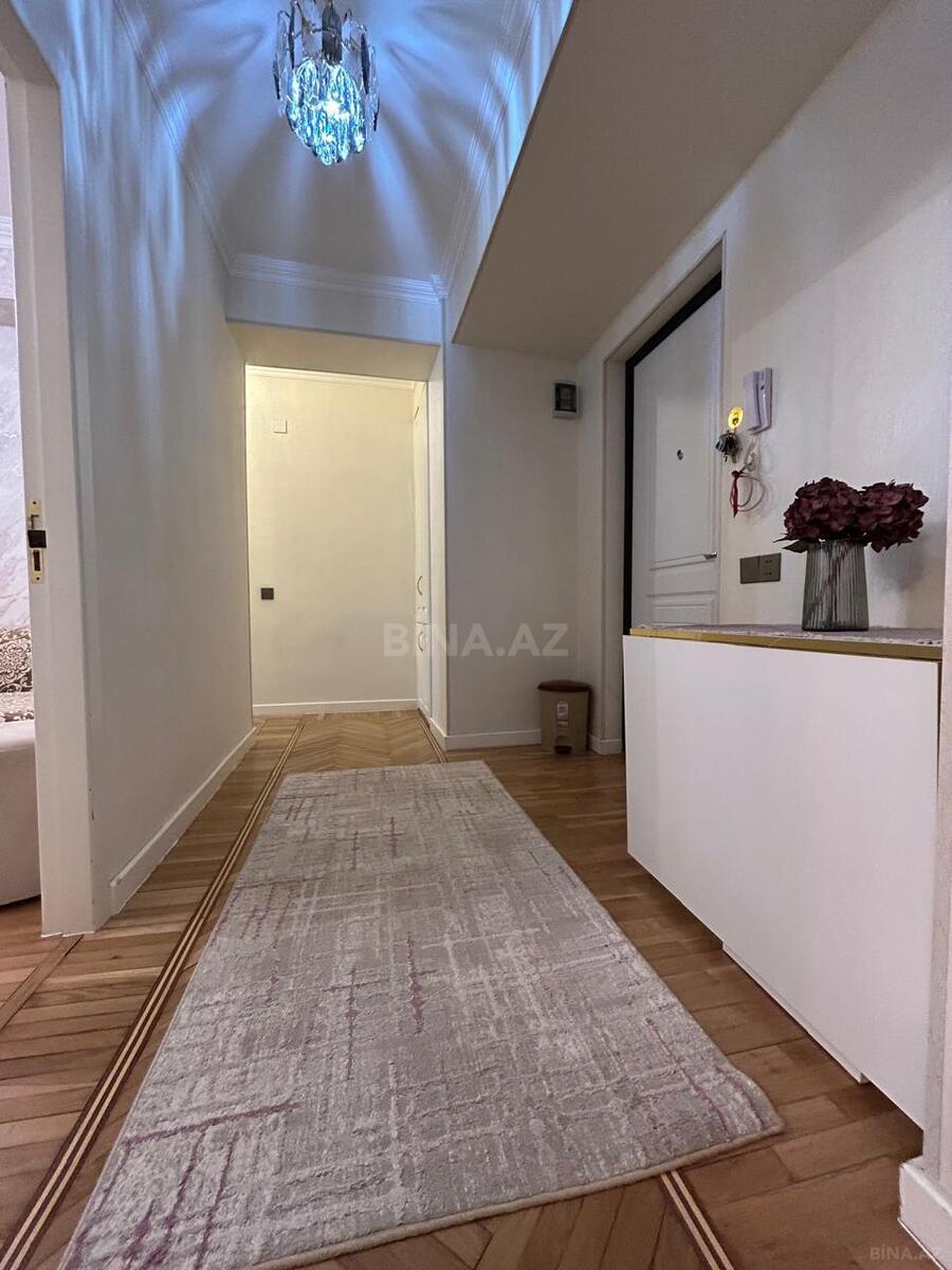 2 otaqlı köhnə tikili - Gənclik m. - 70 m² (12)