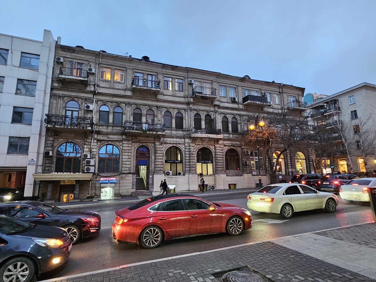 2 otaqlı köhnə tikili - 28 May m. - 74 m² (1)