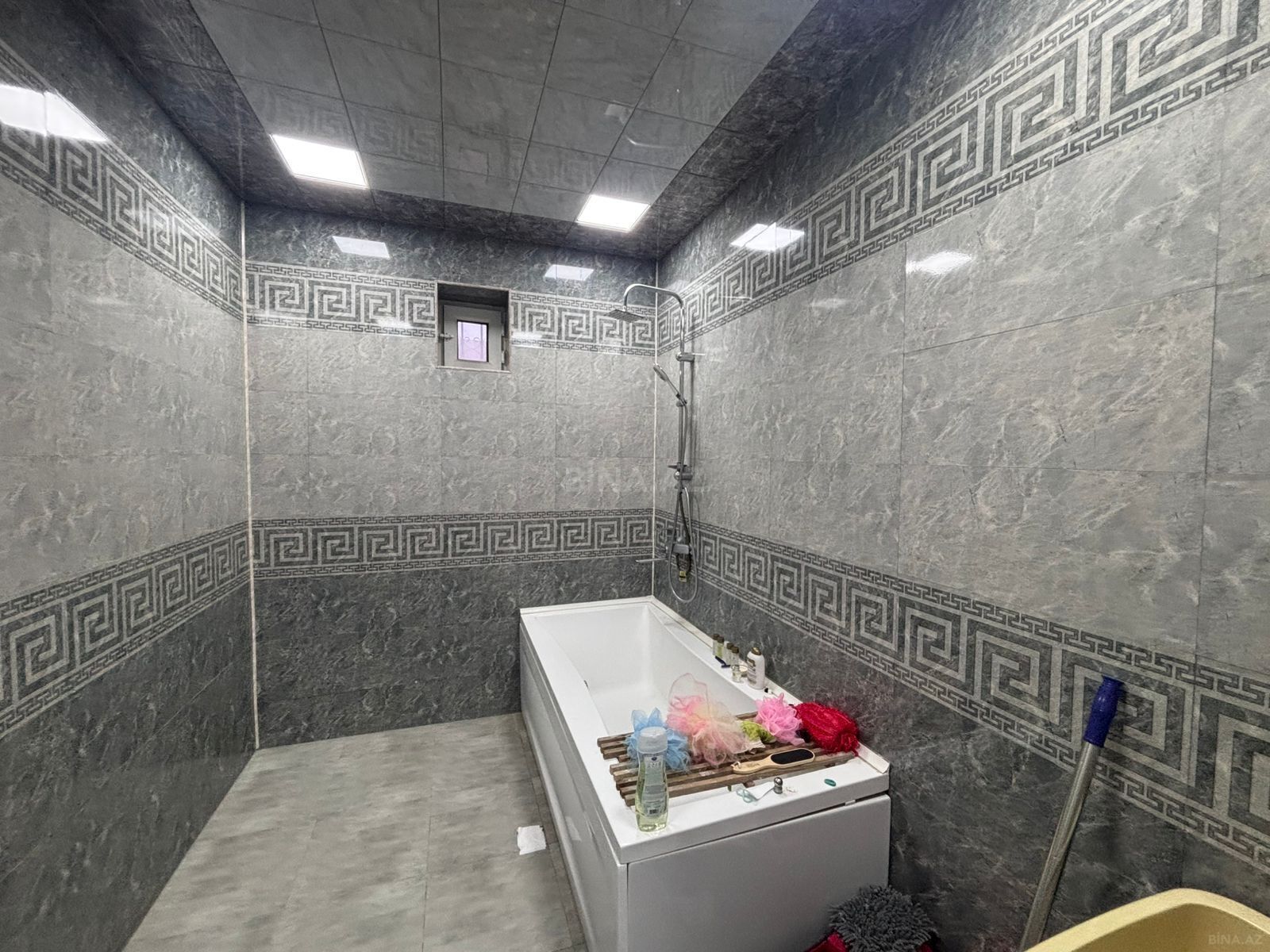 5-комн. дом/дача - пос. Шувеляны - 350 м² (27)