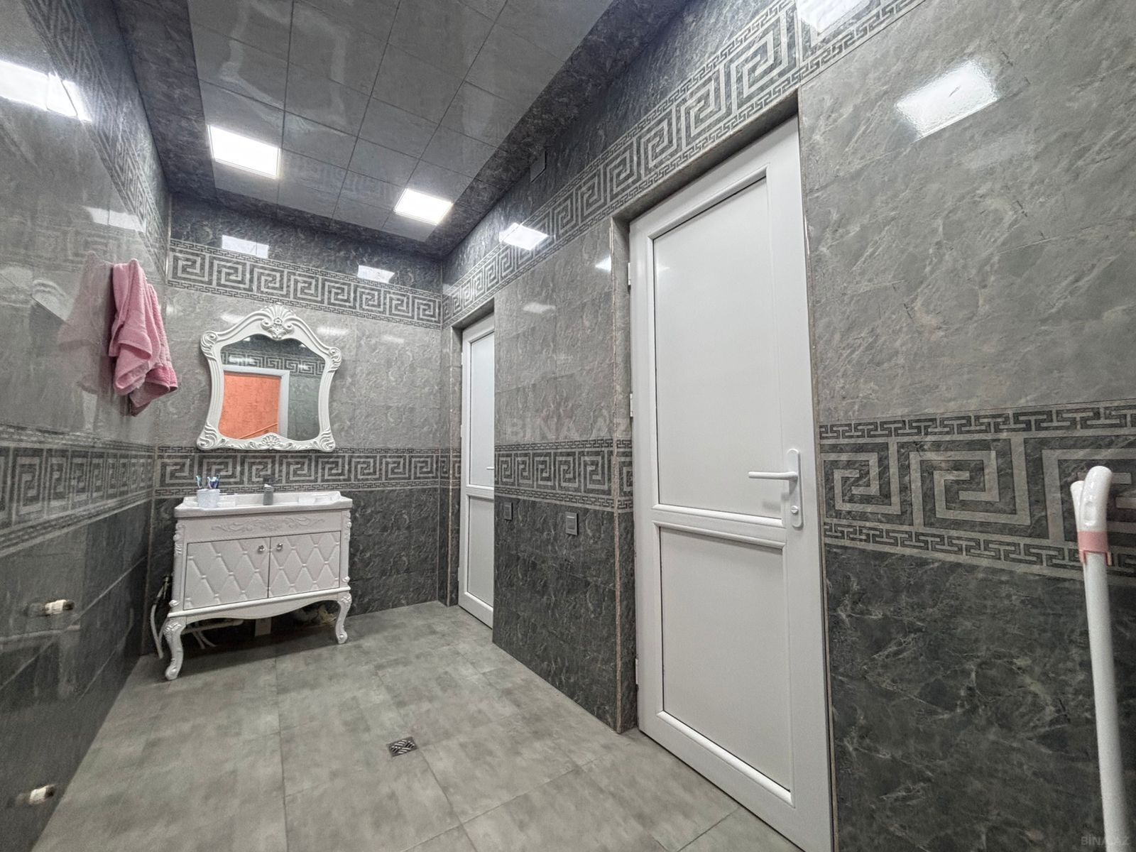 5-комн. дом/дача - пос. Шувеляны - 350 м² (25)