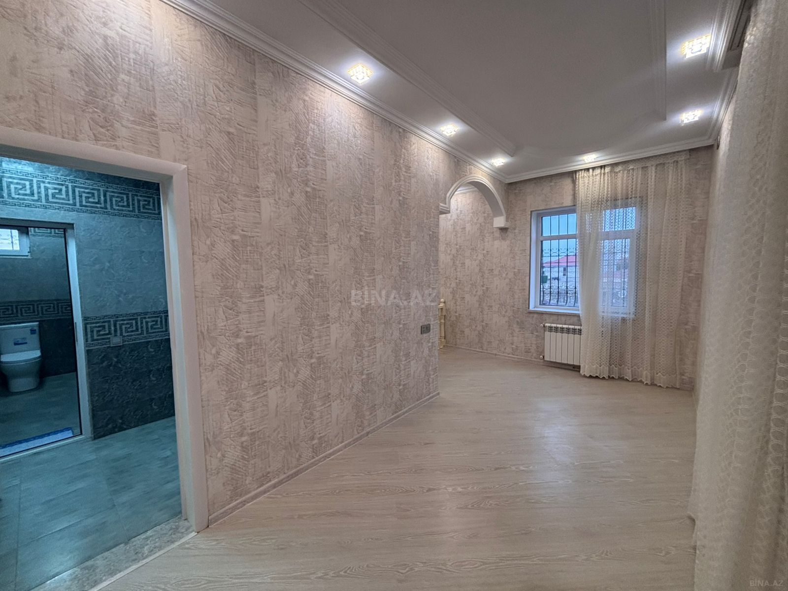 5-комн. дом/дача - пос. Шувеляны - 350 м² (10)