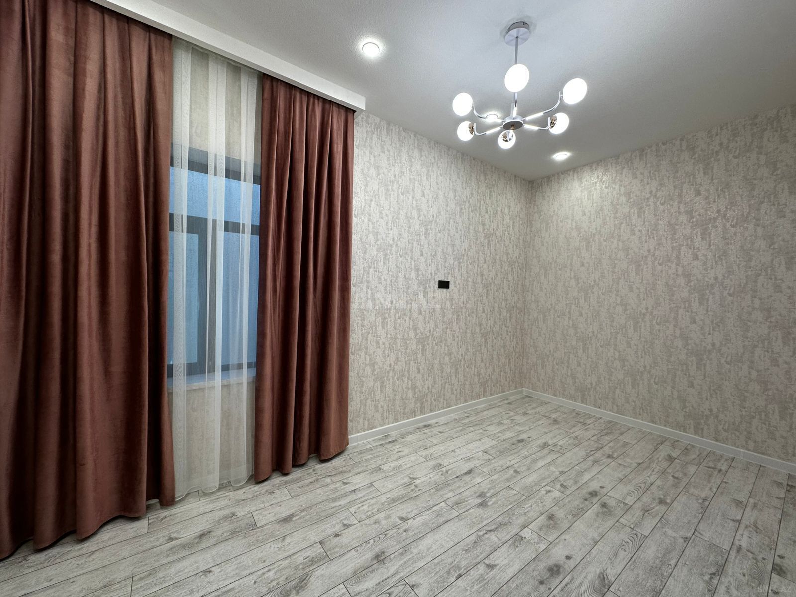 4 otaqlı həyət evi/bağ evi - Şüvəlan q. - 140 m² (11)