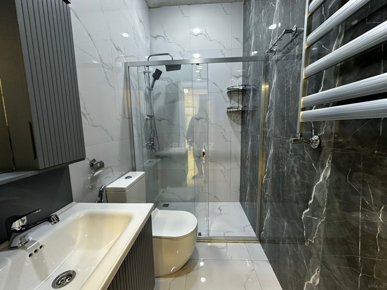4 otaqlı həyət evi/bağ evi - Şüvəlan q. - 140 m² (14)
