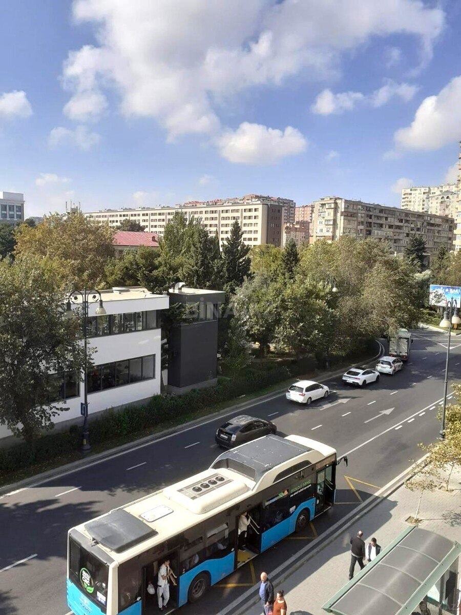 3-комн. вторичка - Наримановский р. - 90 м² (18)