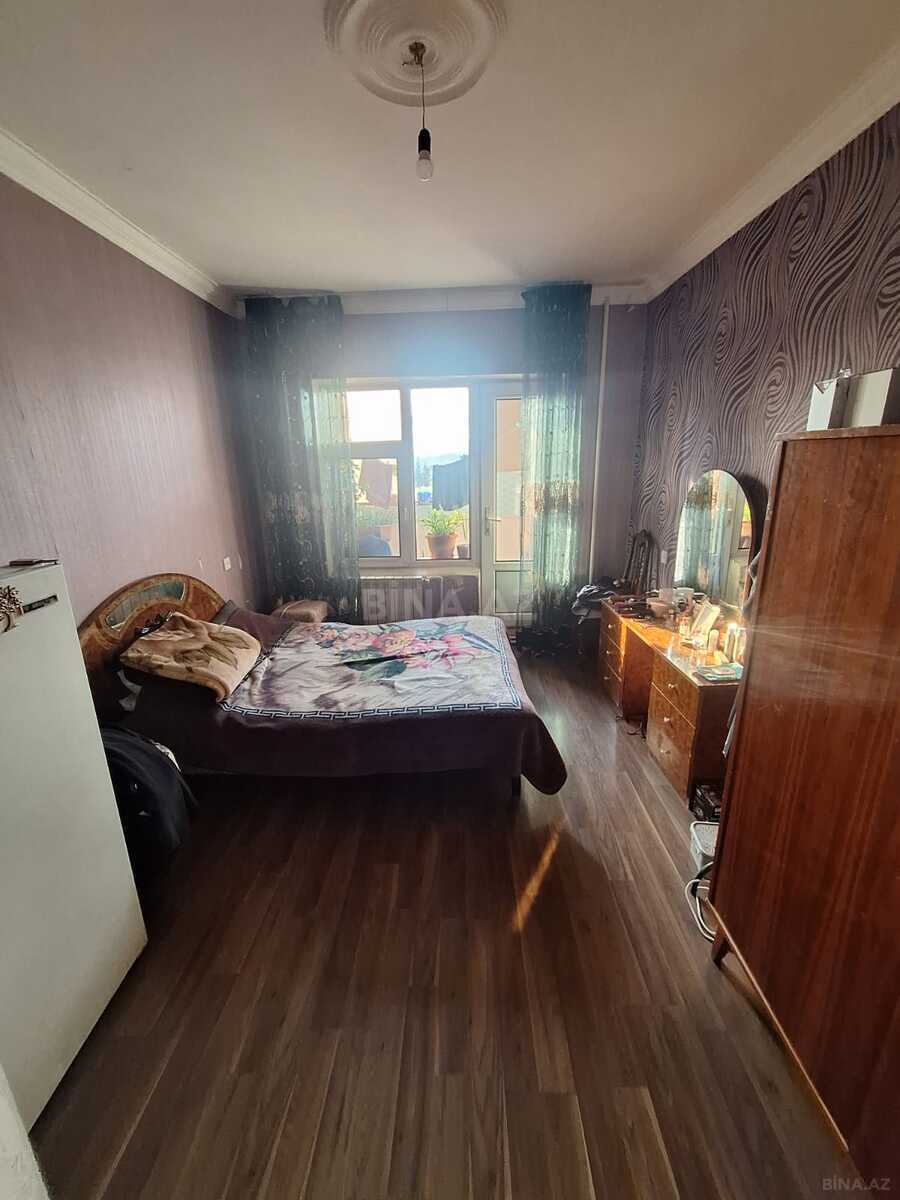 3 otaqlı köhnə tikili - 8-ci mikrorayon q. - 90 m² (4)