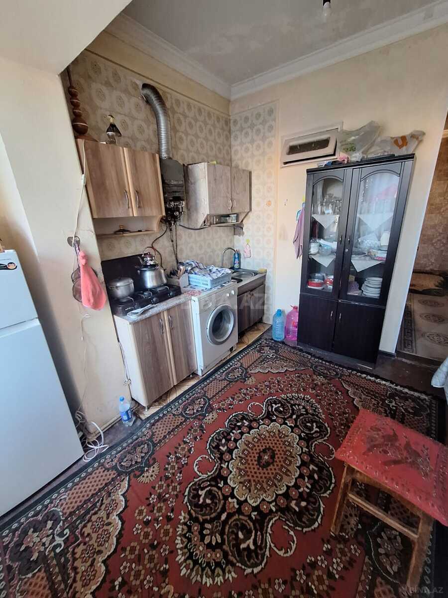 3 otaqlı köhnə tikili - 8-ci mikrorayon q. - 90 m² (7)