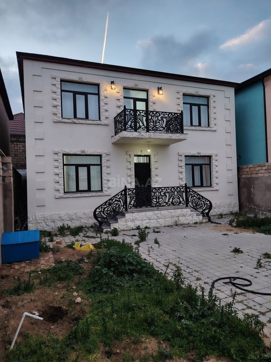 4 otaqlı həyət evi/bağ evi - Binə q. - 200 m² (1)