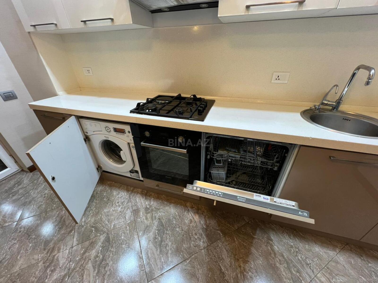 3 otaqlı yeni tikili - 8 Noyabr m. - 150 m² (9)