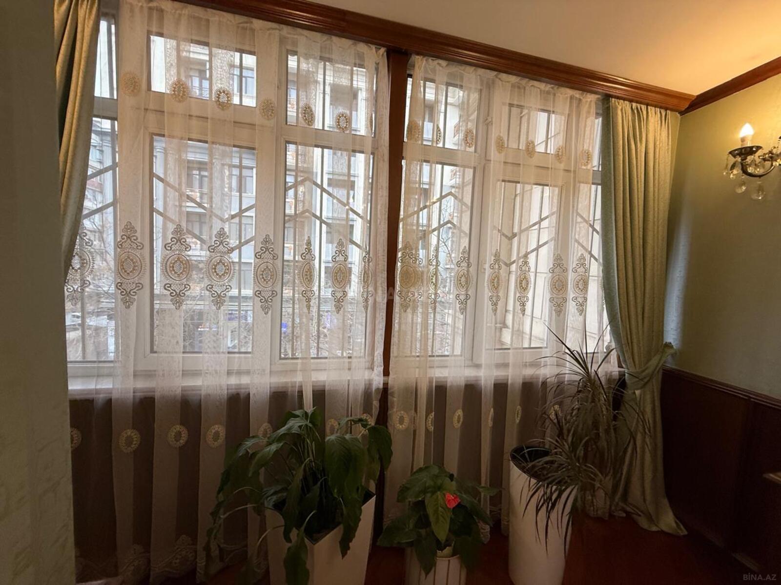 3 otaqlı köhnə tikili - Nəsimi r. - 100 m² (17)