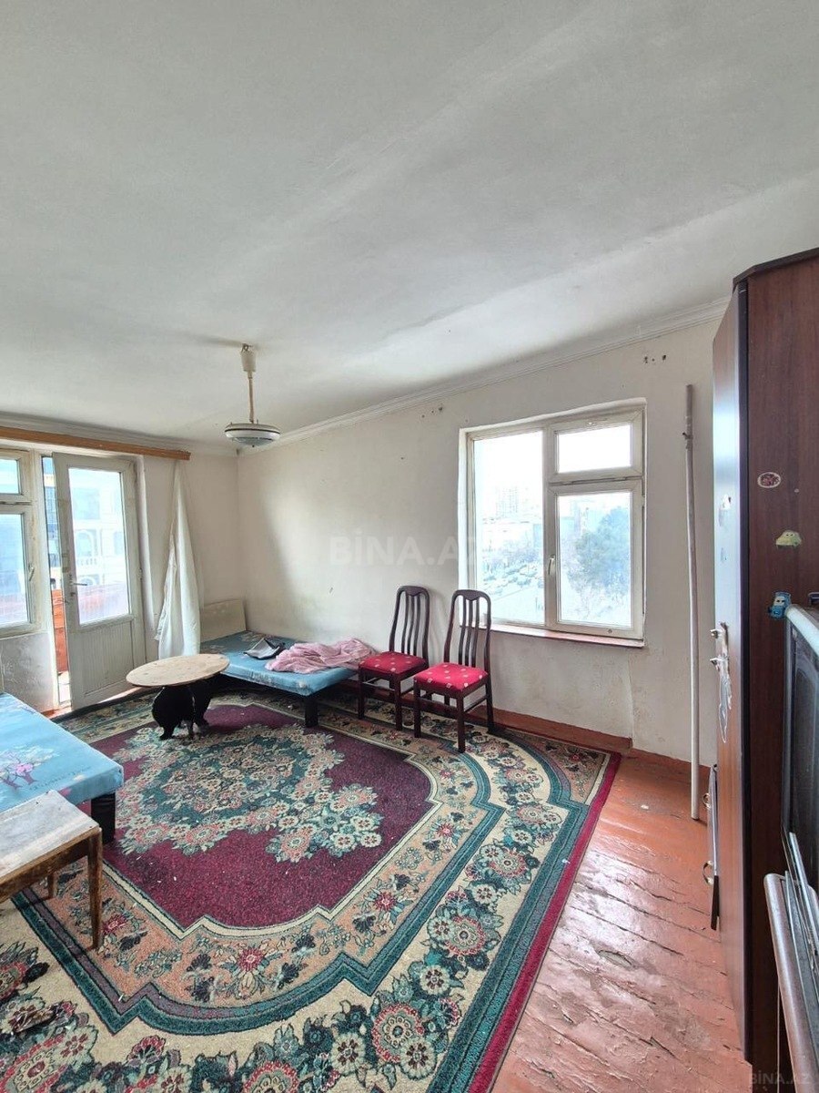 1 otaqlı köhnə tikili - İnşaatçılar m. - 30 m² (2)