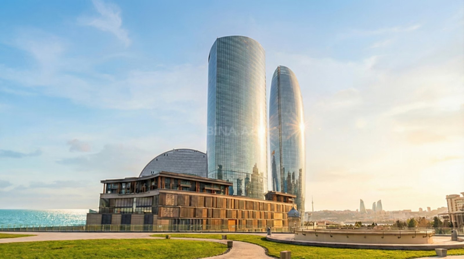 Жилой комплекс от застройщика PASHA Real Estate-collage-photo-1