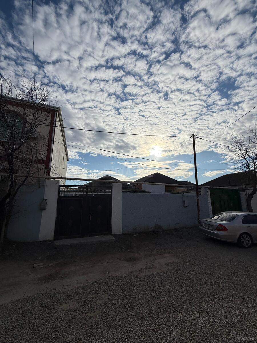 4 otaqlı həyət evi/bağ evi - Binəqədi q. - 100 m² (2)