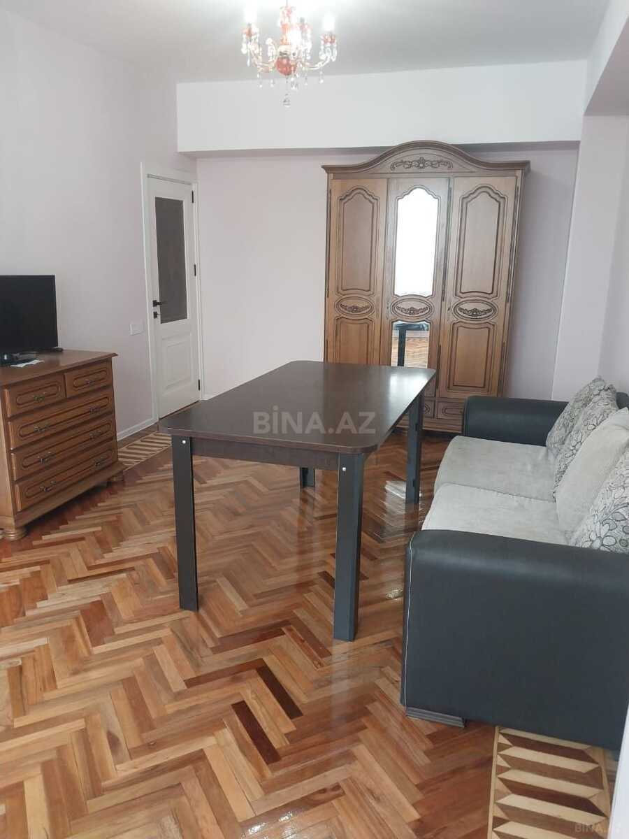 2 otaqlı köhnə tikili - Azadlıq Prospekti m. - 65 m² (3)