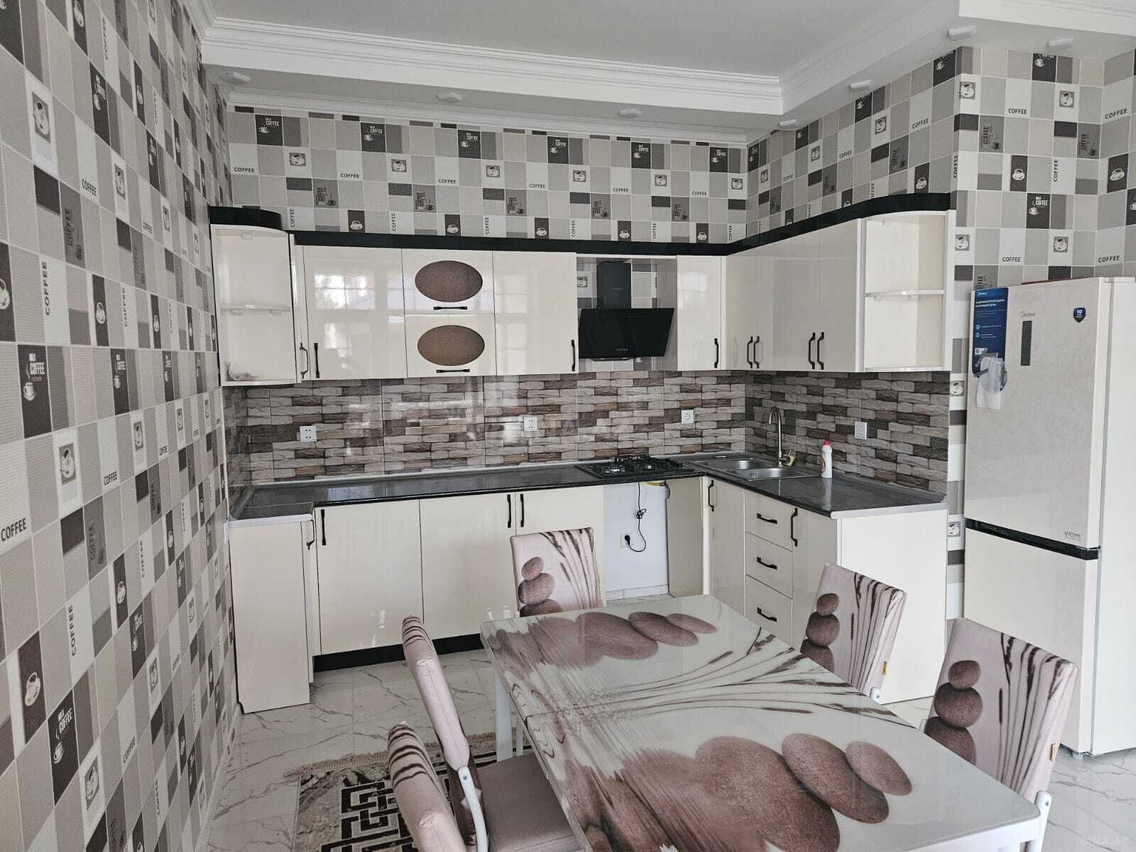 5 otaqlı həyət evi/bağ evi - Şağan q. - 220 m² (26)
