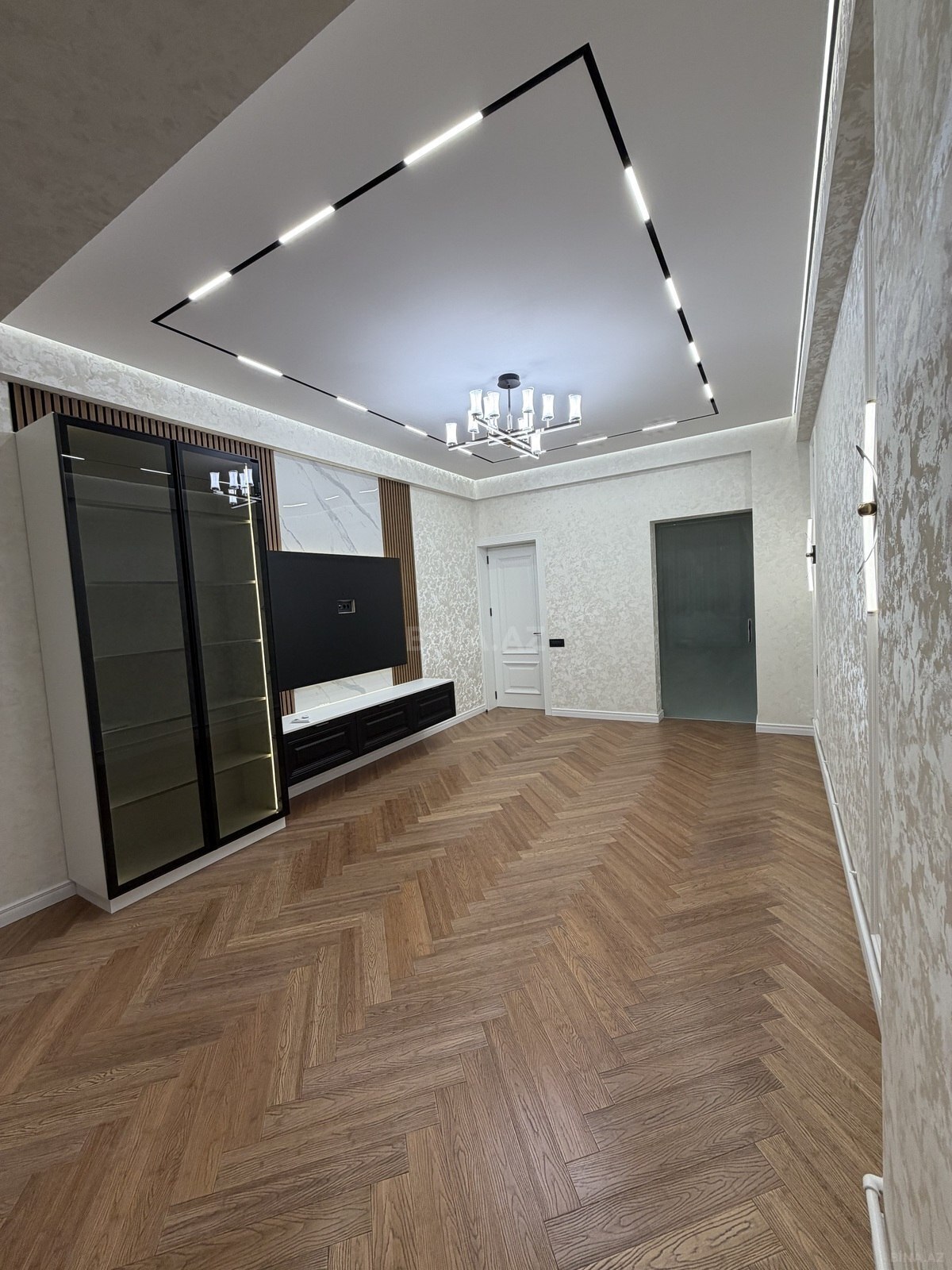 3 otaqlı yeni tikili - 28 May m. - 95 m² (3)