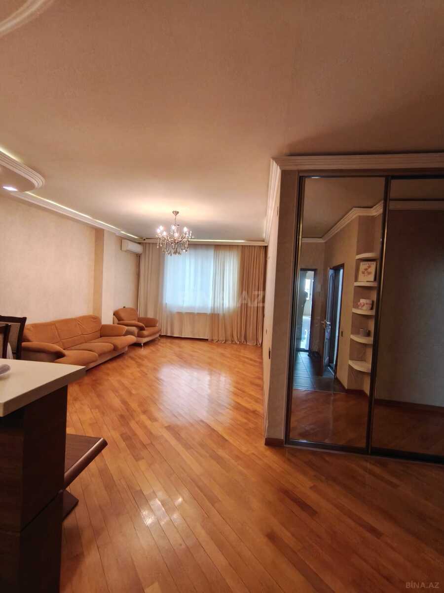 3 otaqlı yeni tikili - 8 Noyabr m. - 80 m² (2)