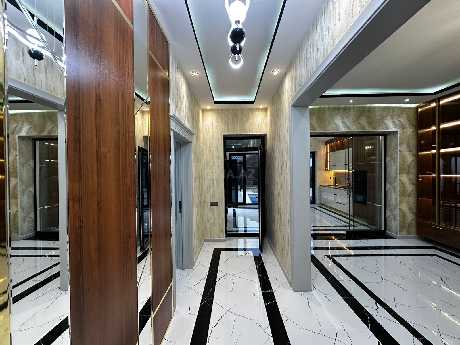 4 otaqlı həyət evi/bağ evi - Şüvəlan q. - 120 m² (11)