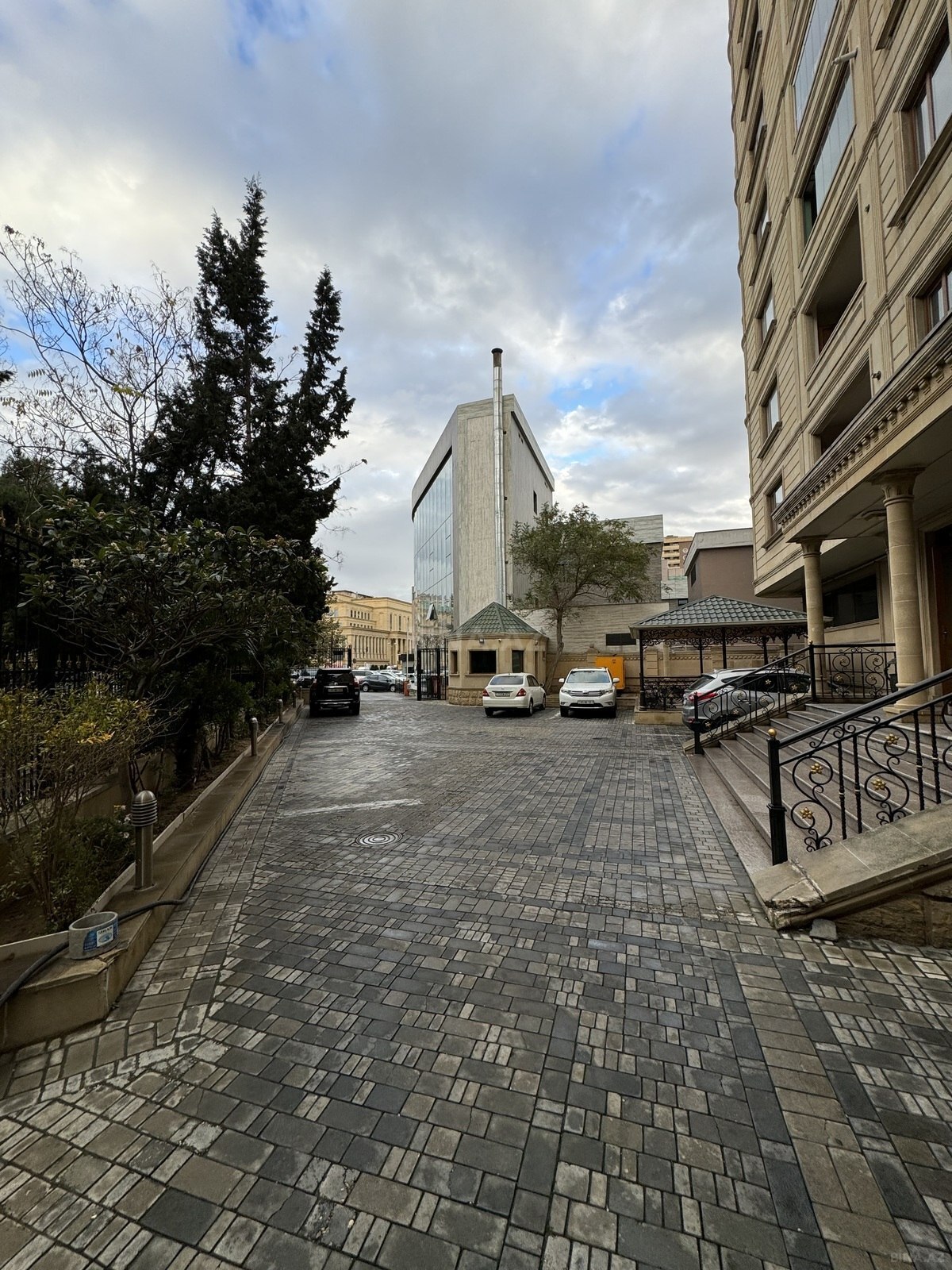 3 otaqlı yeni tikili - Şah İsmayıl Xətai m. - 160 m² (2)