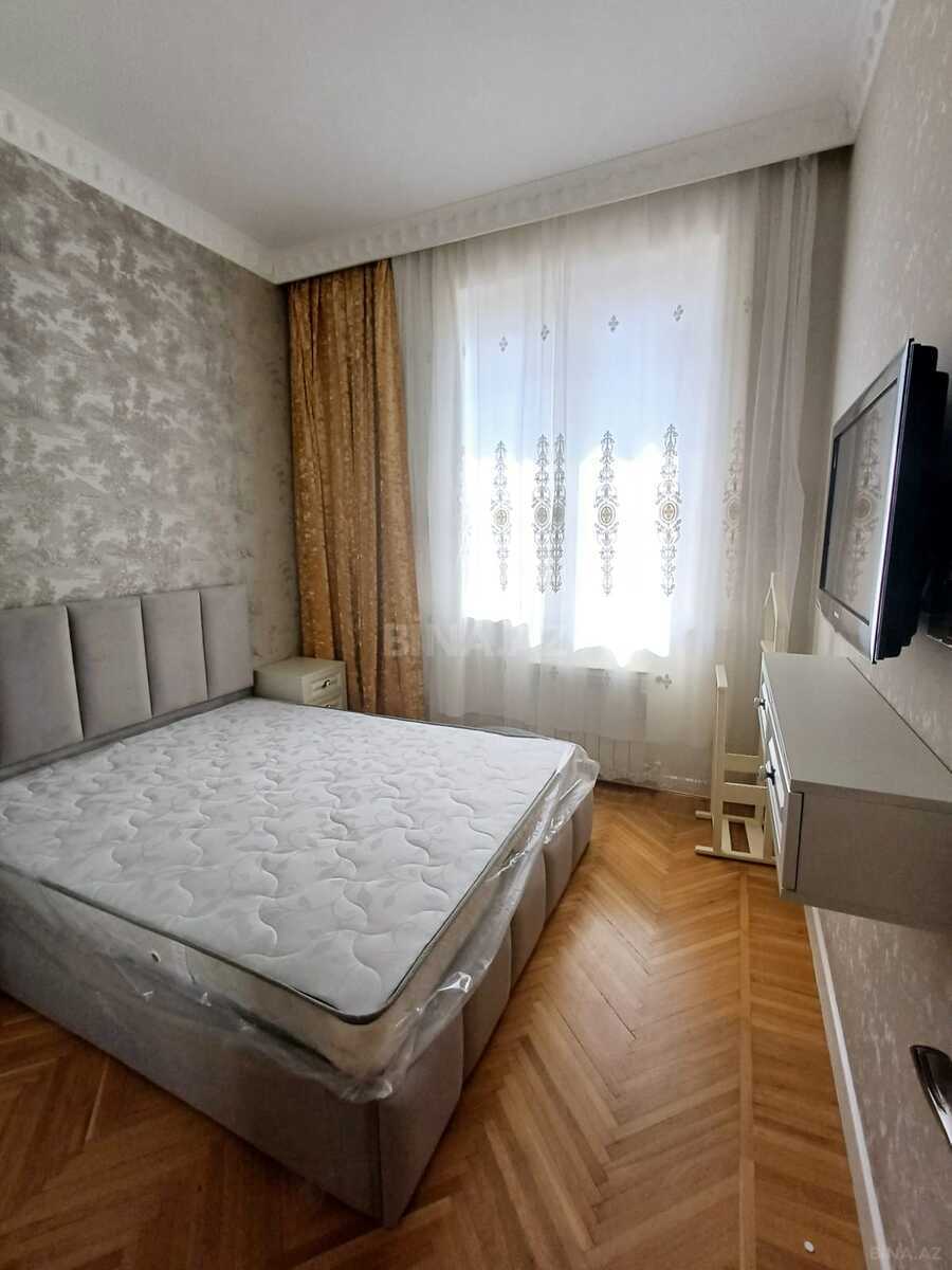 3 otaqlı köhnə tikili - 28 May m. - 130 m² (2)