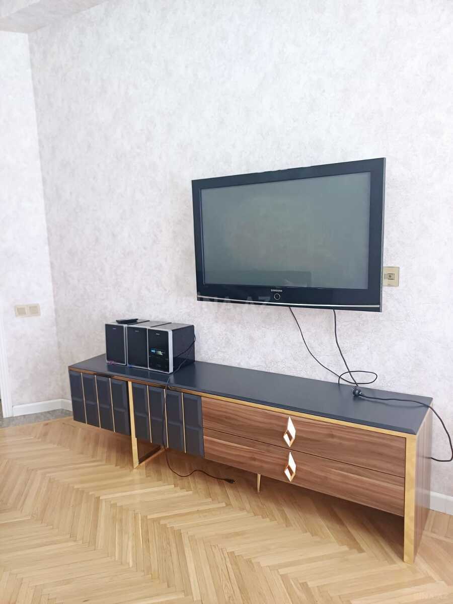 3 otaqlı köhnə tikili - 28 May m. - 130 m² (6)