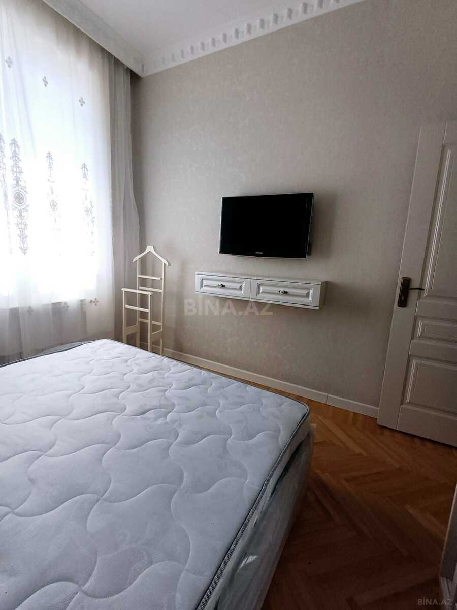 3 otaqlı köhnə tikili - 28 May m. - 130 m² (3)