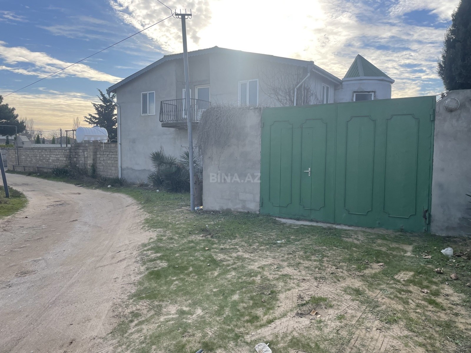 4 otaqlı həyət evi/bağ evi - Albalılıq q. - 150 m² (2)