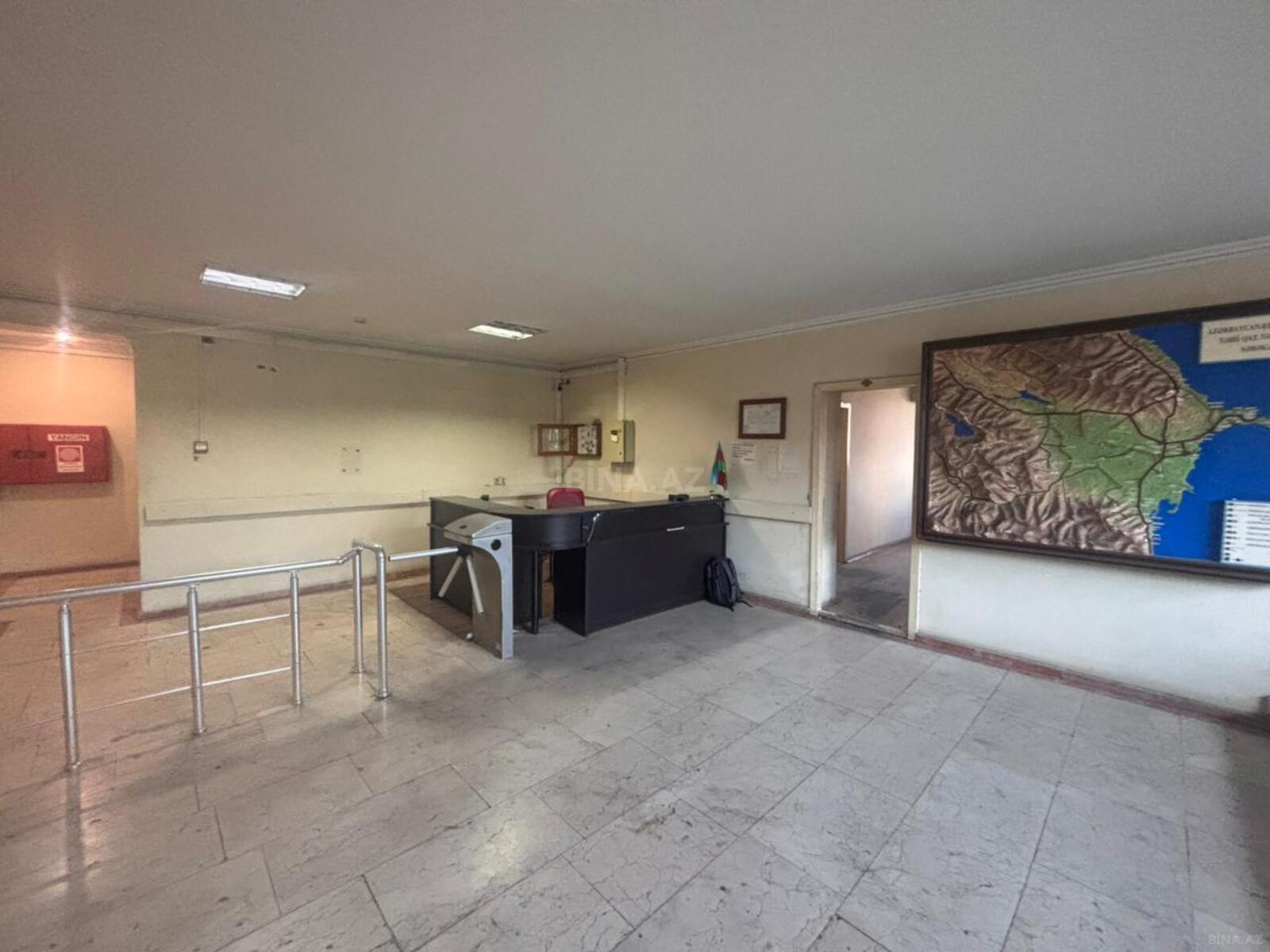 Obyekt - Nizami r. - 1200 m² (17)