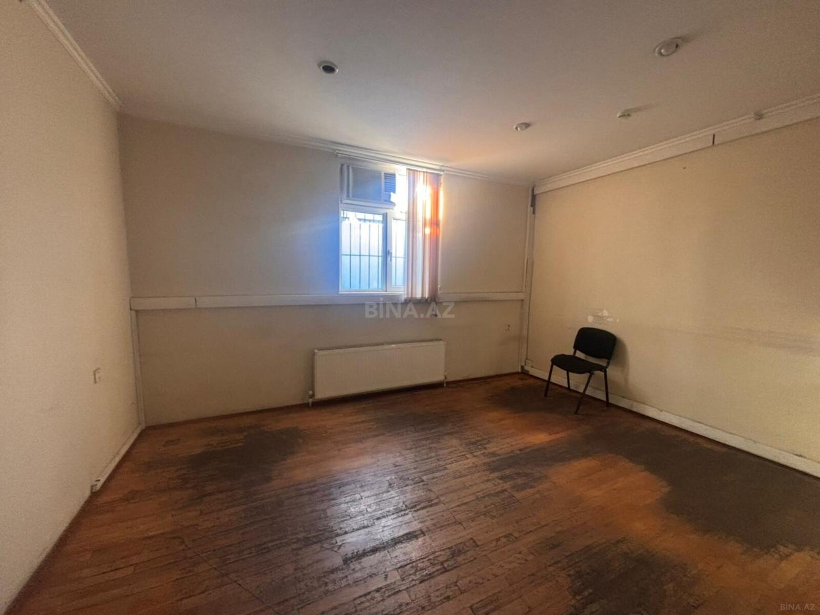 Obyekt - Nizami r. - 1200 m² (9)