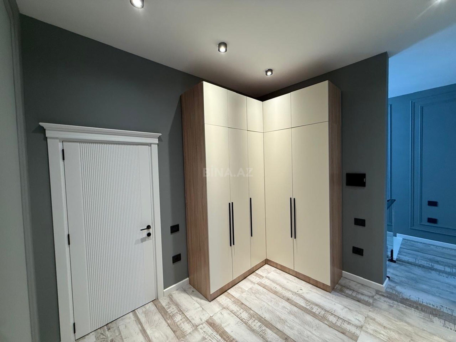5-комн. дом/дача - пос. Пиршаги - 250 м² (21)