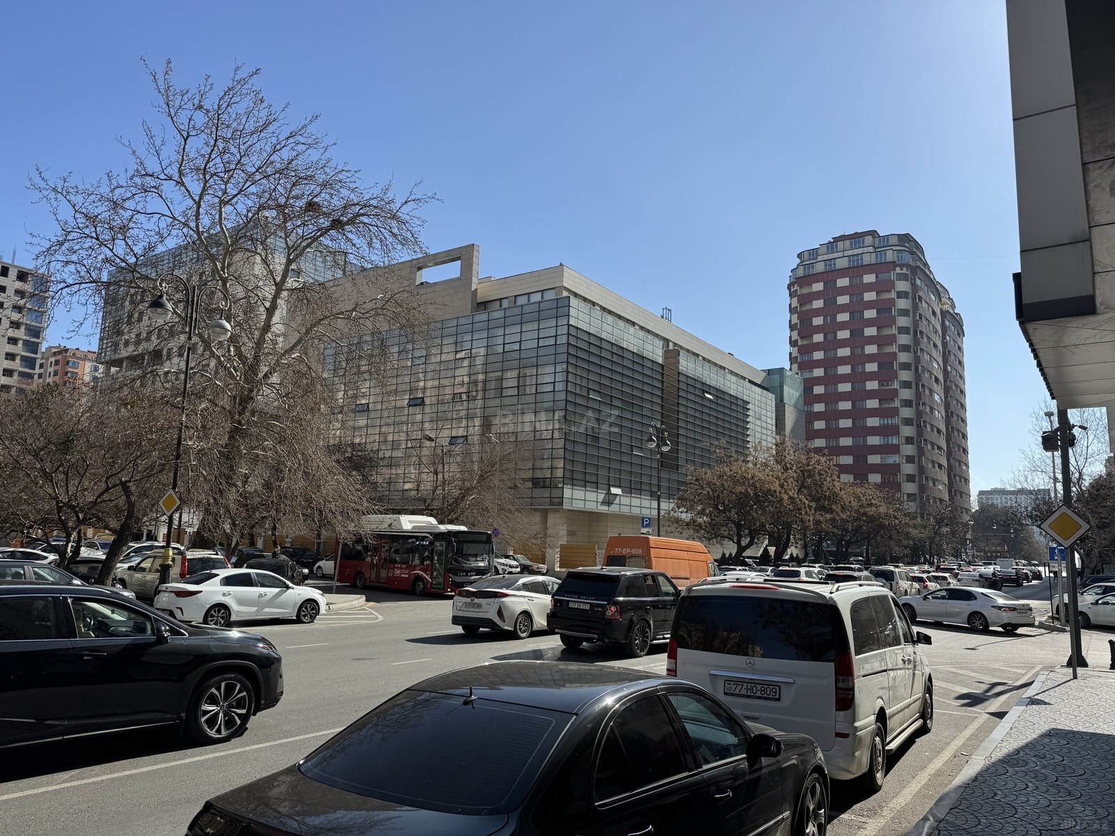 Объект - м. Гянджлик - 440 м² (10)