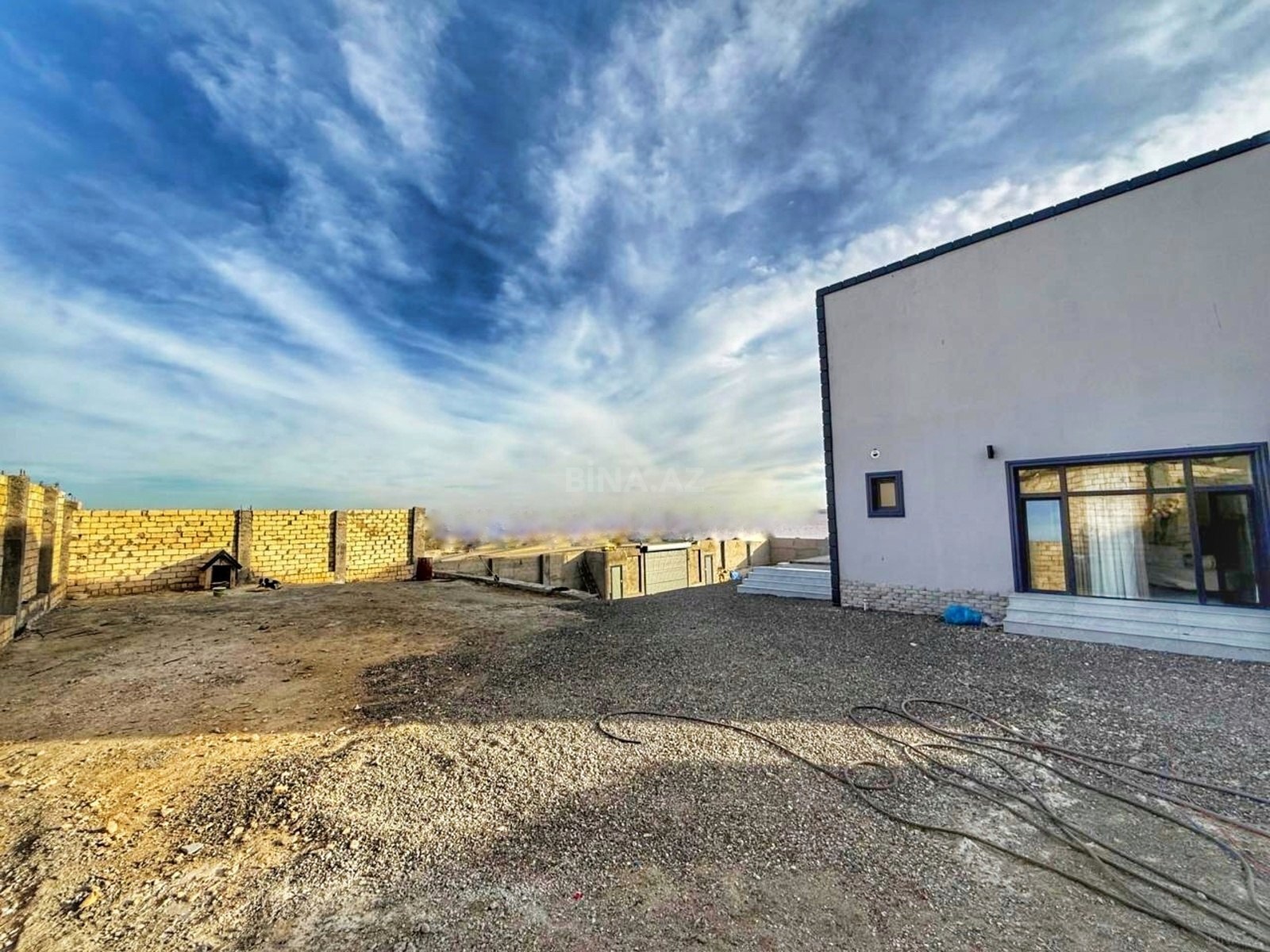 8-комн. дом/дача - пос. Новханы - 400 м² (18)