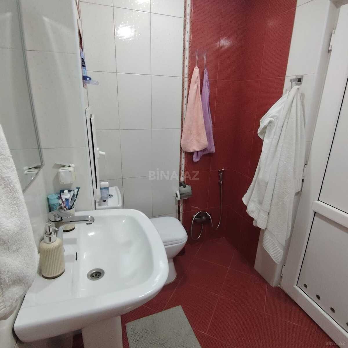3 otaqlı köhnə tikili - Neftçilər m. - 75 m² (17)