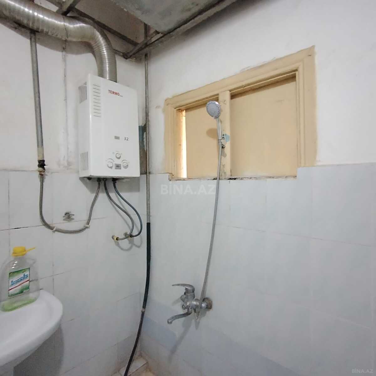 3 otaqlı köhnə tikili - Neftçilər m. - 80 m² (24)