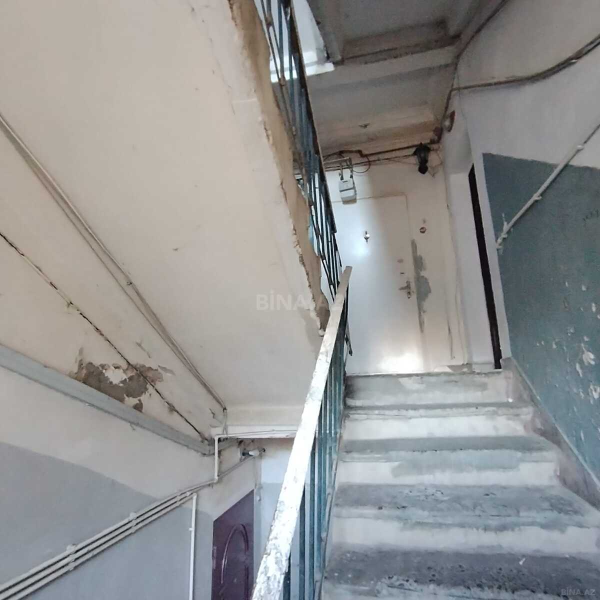 3 otaqlı köhnə tikili - Neftçilər m. - 80 m² (26)
