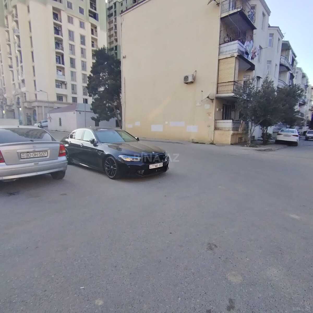 3 otaqlı köhnə tikili - Neftçilər m. - 80 m² (28)