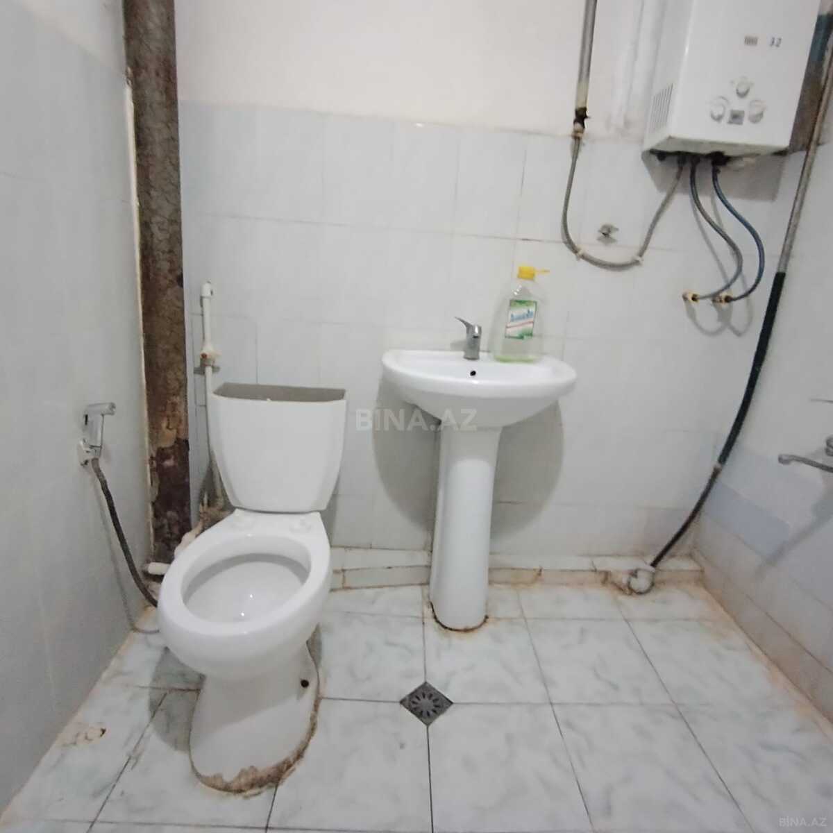 3 otaqlı köhnə tikili - Neftçilər m. - 80 m² (30)