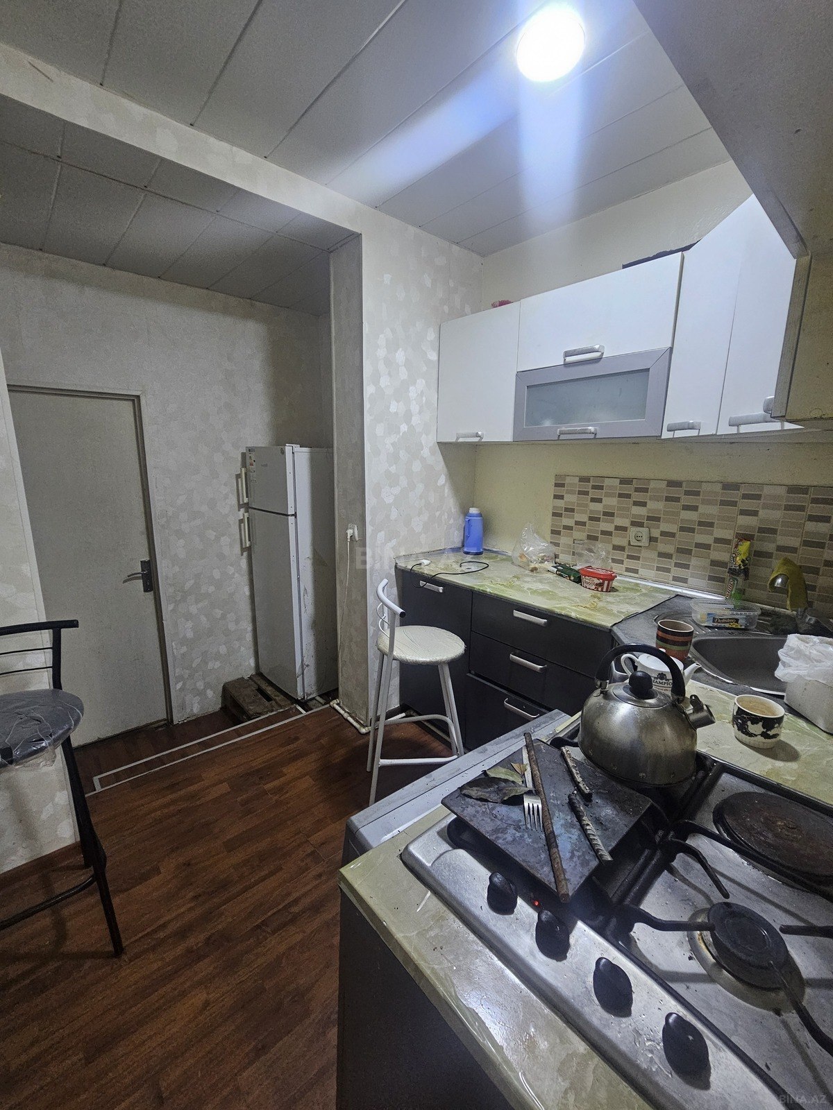 3 otaqlı köhnə tikili - 7-ci mikrorayon q. - 70 m² (16)