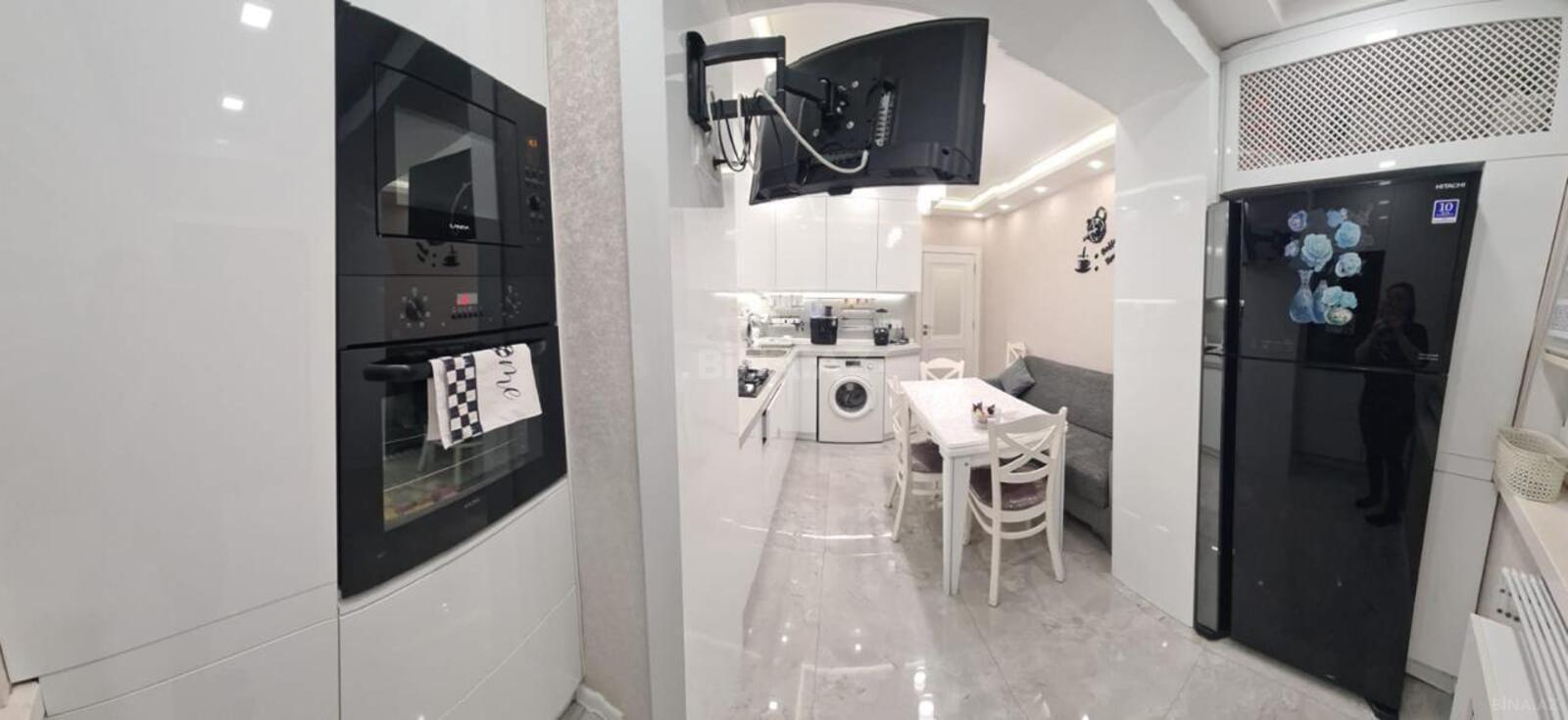 3 otaqlı köhnə tikili - Bakıxanov q. - 80 m² (12)