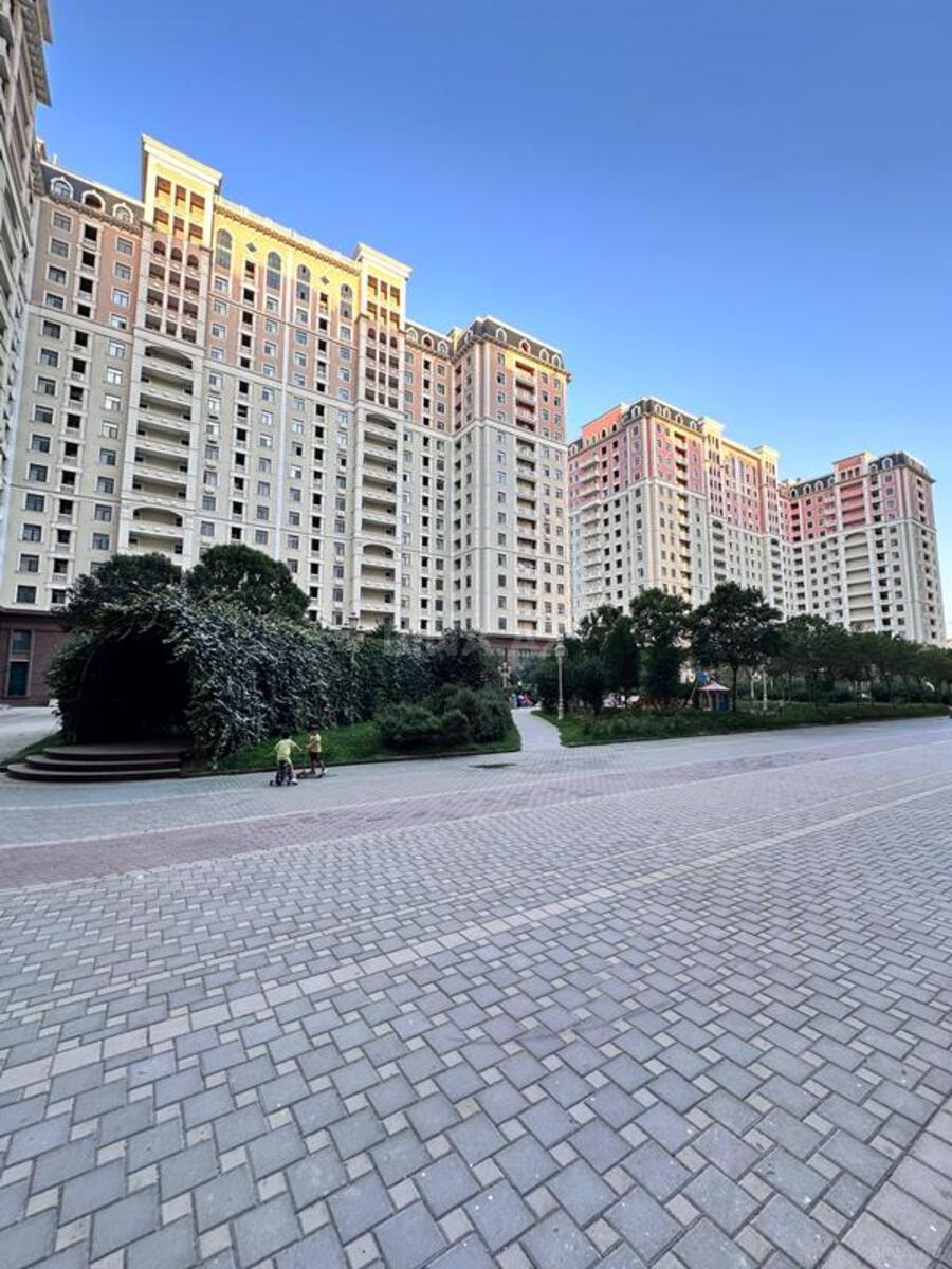 4 otaqlı yeni tikili - Elmlər Akademiyası m. - 205 m² (1)