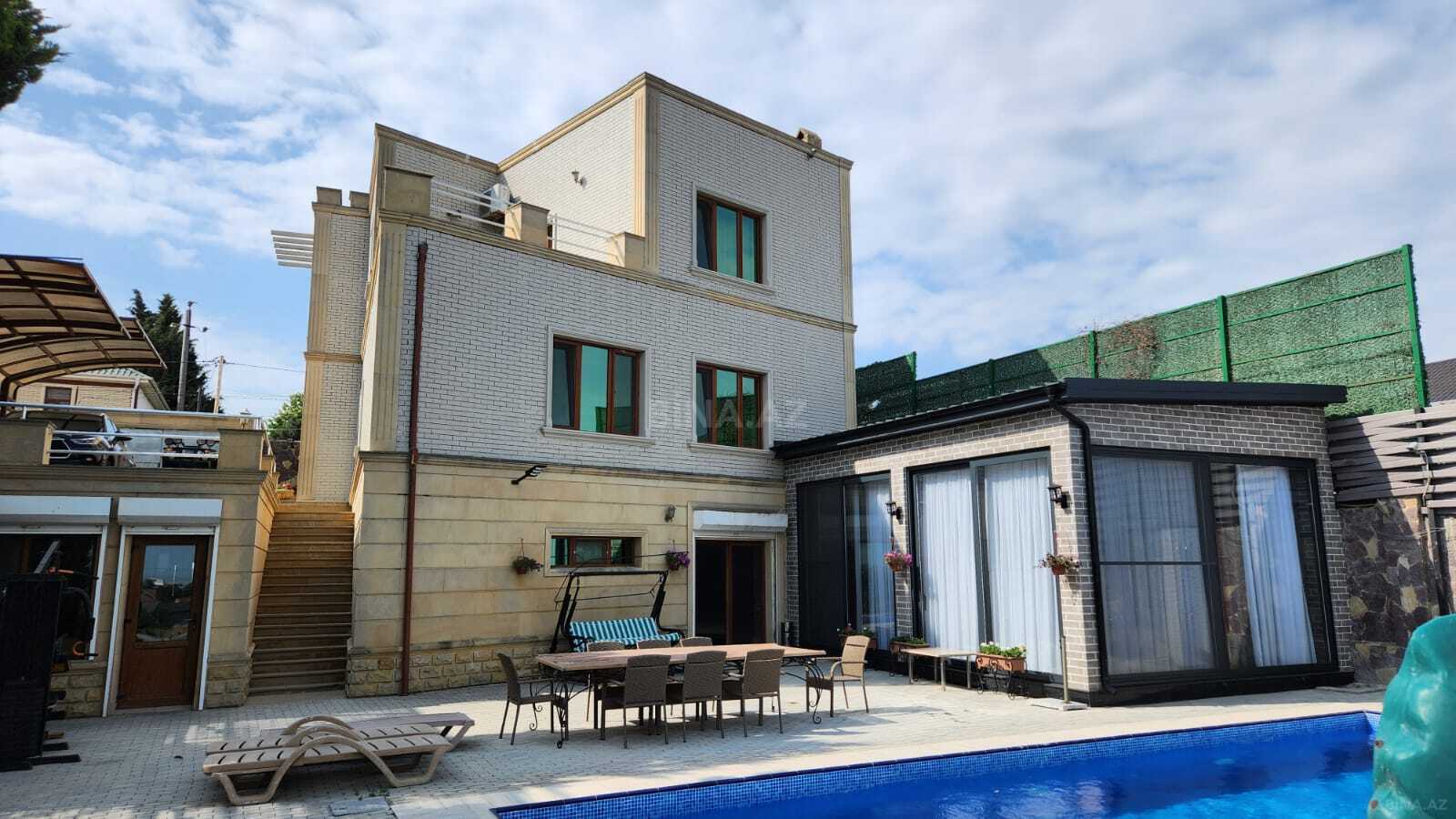 5 otaqlı həyət evi/bağ evi - Novxanı q. - 300 m² (2)